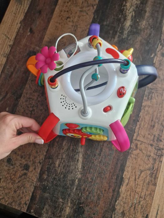 Образователен куб