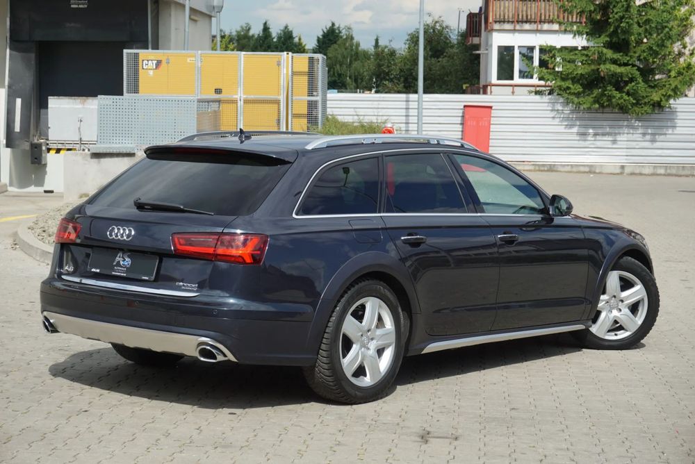 Audi A6 Allroad Facelift Quattro WEBASTO*Navi*Xenon 3.0Tdi Garantie/Rate