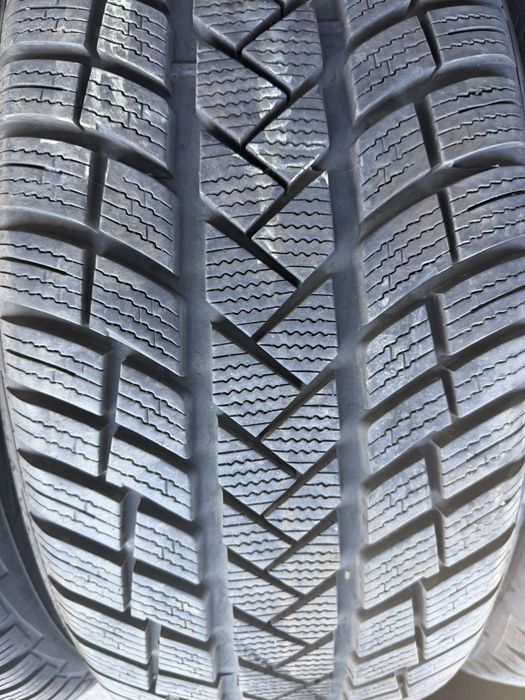 255/55 r19 vredestein de iarna ca noi -rulate maxim 1000 km- dot 2024 - 300 lei buc