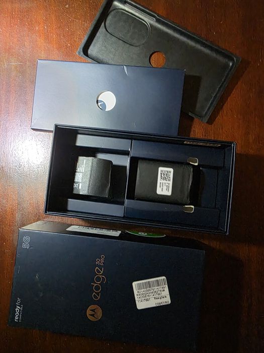 Telefon  Motorola Edge 30 Pro