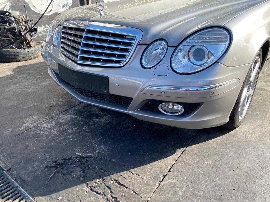 Dezmembrez mercedes e class w211 facelift 3.0 v6 om 642/far/bara/aripa