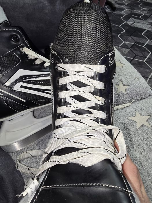 Продам коньки.В идеальном состояние.