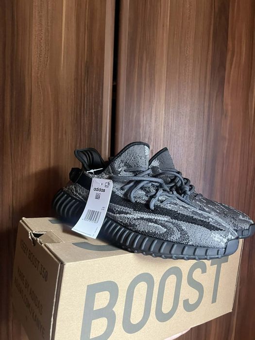 Yeezy boost dark