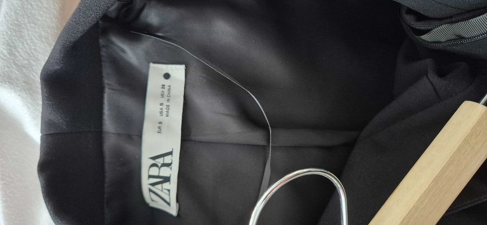 Set negru Zara sacou si pantaloni lungi