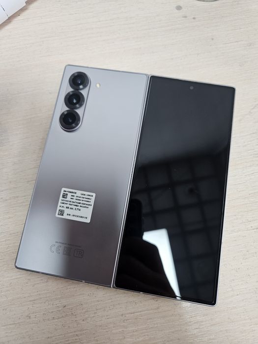 Samsung Z Fold6  256gb