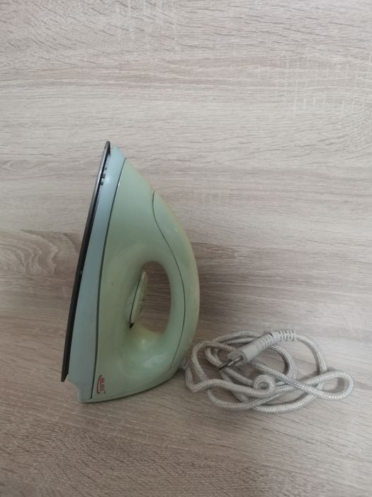 Продам  утюг tefal, bliss