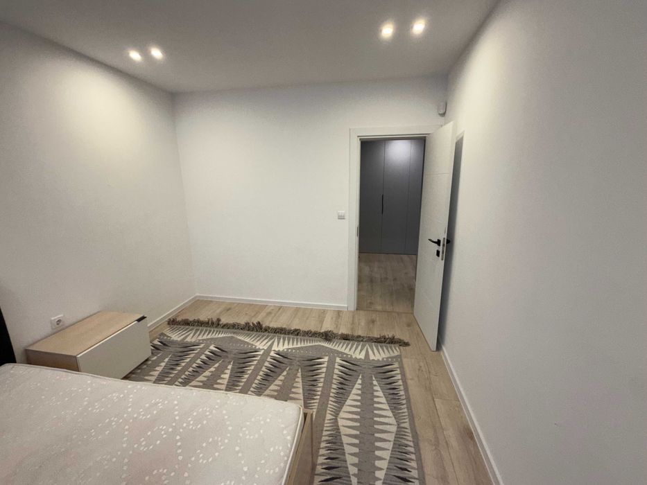 Дава се под наем Тристаен апартамент в Пловдив, Южен - 100 кв.м за 650 € - Снимка #17