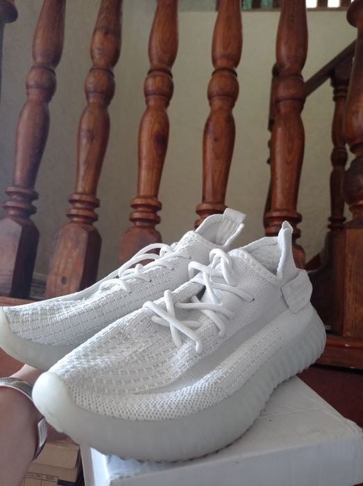 Кросовки белые девочка