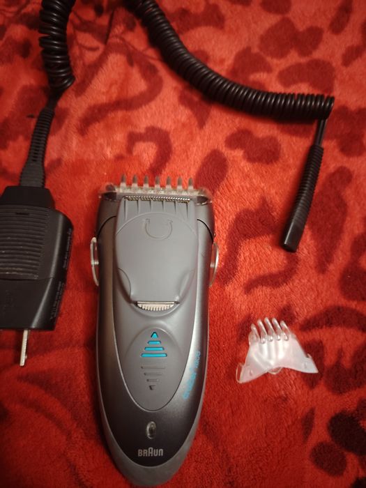 Электробритва BRAUN