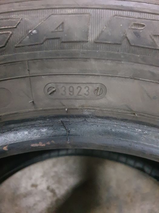 215/65R16c  Tigar 8 pl