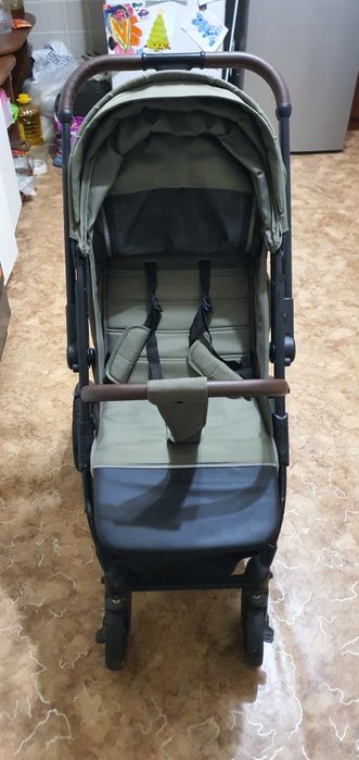 Продам коляску tomix