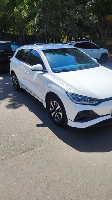 Pradayotsa E2 kraska chistaya v harowem sostayaniye