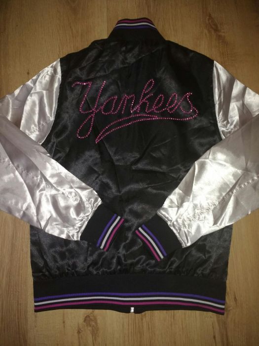 Geaca dama NY Yankees marimea M