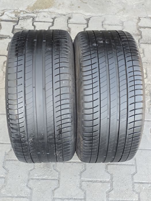 275 35 19 Michelin