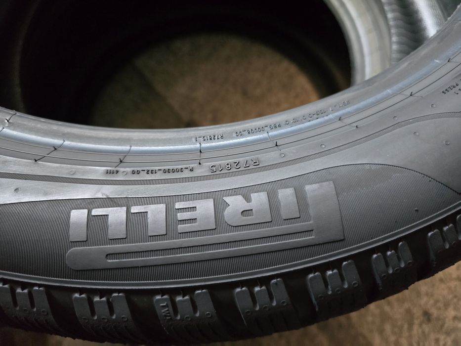 Pirelli 255/45 R20 105V MS iarnă