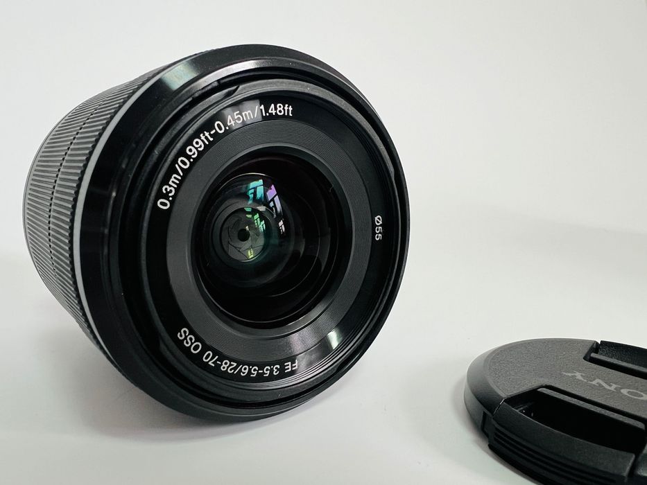 Обектив Sony E 28-70