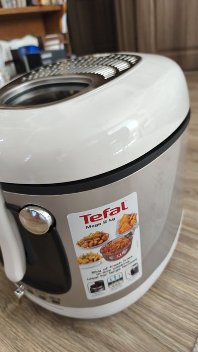 Фритюрник Tefal MEGA FR480015 - FR480015