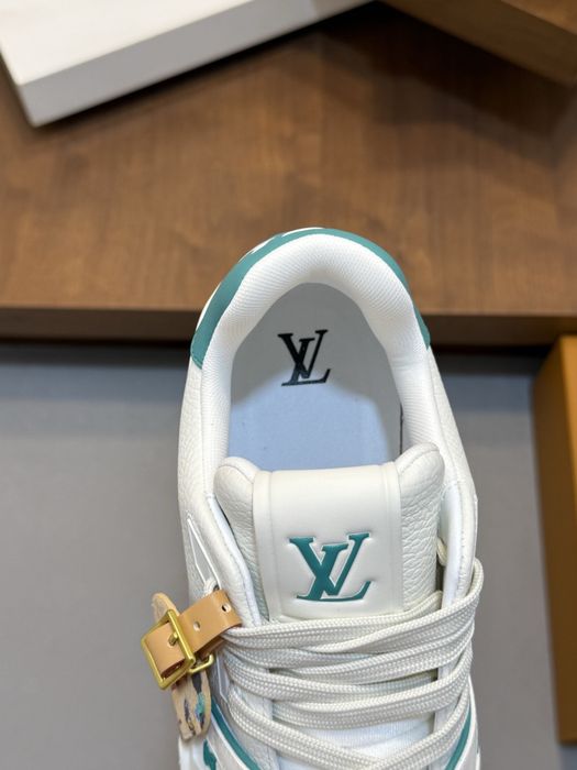 Adidasi Louis Vuitton , calitate premium , pe comanda , noi , 45
