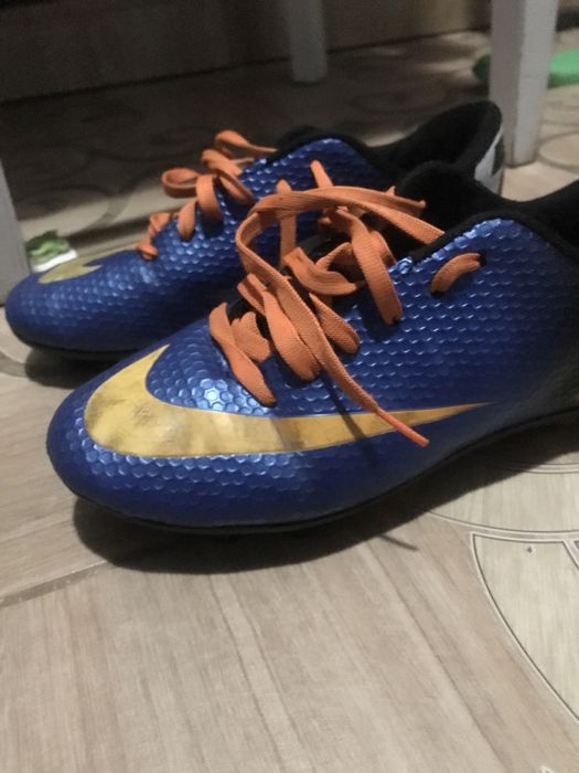 Продам сороконожки футбольные