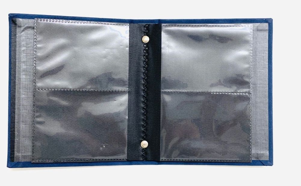 Комплект Фотоалбум Калъф за Fuji Instax Mini 9 + 240 Щипки за Снимки