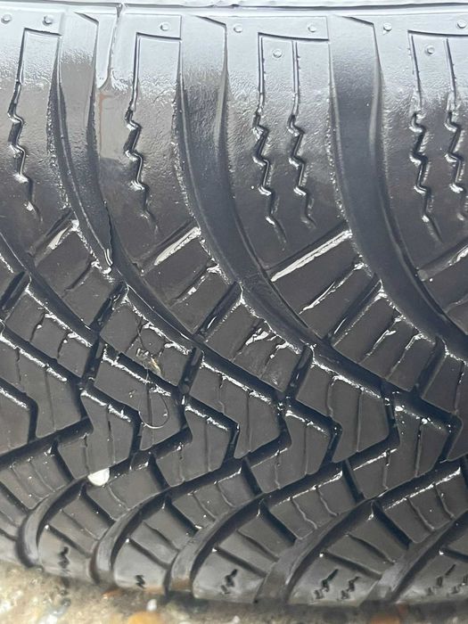 Anvelope de iarna 195 65 R15 Laufenn jante tabla 5x112