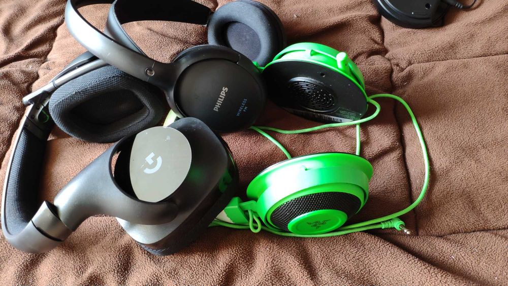 Lot 3 căști gaming – Logitech, Razer, Philips