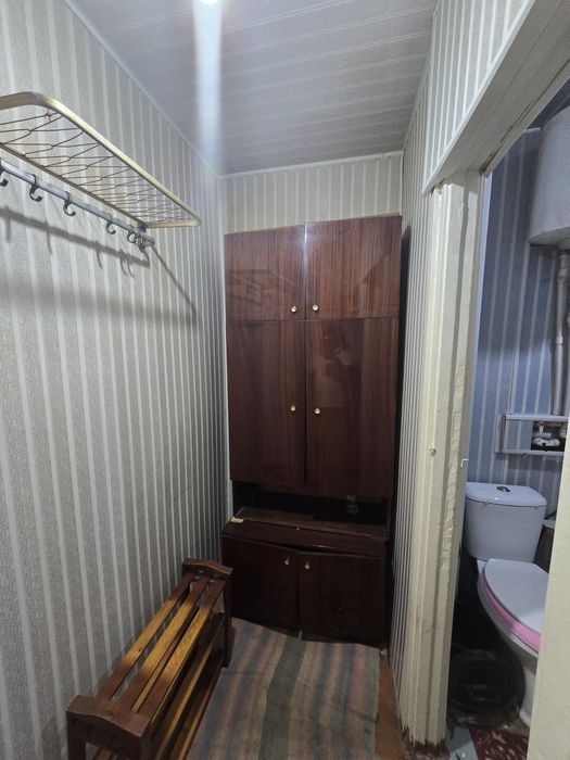 Zudlik bilan frunze massifda 1xonali kvartira ijaraga beriladi