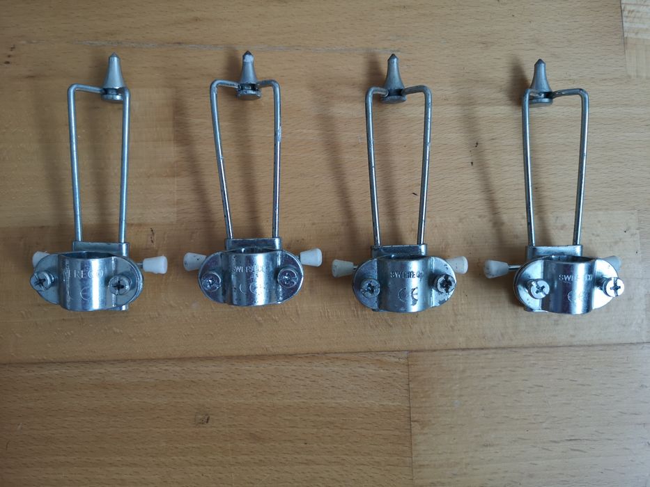 Carje stabilizatori anti-alunecare cu inchidere metalica