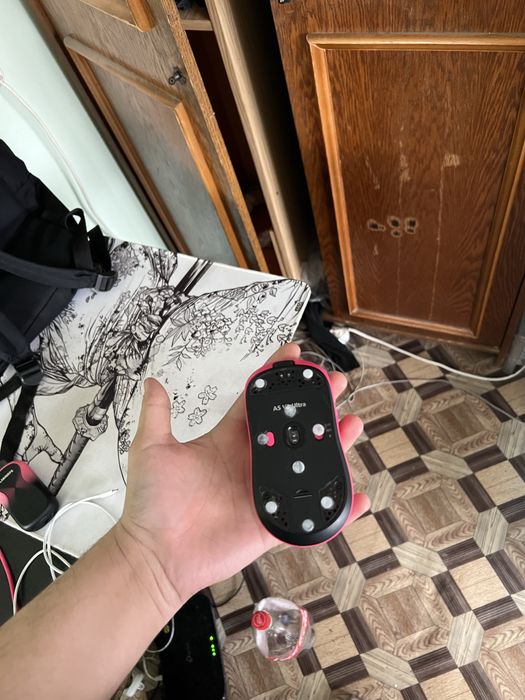 Продам игровую мышку