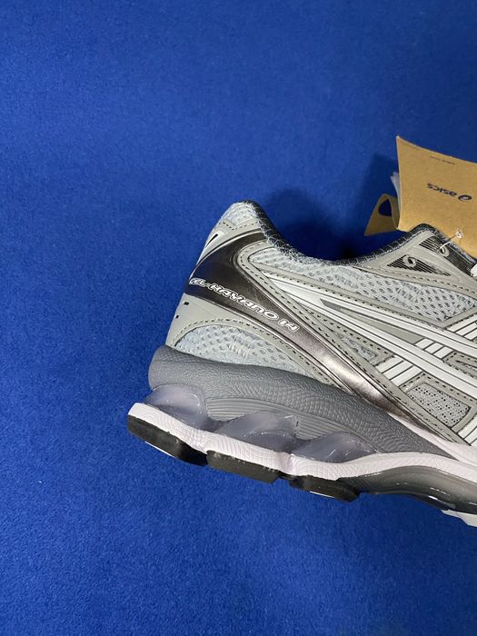 ASICS Gel Kayano 14 Metallic Grey | Noi | EU 43.5 | Cu cutie