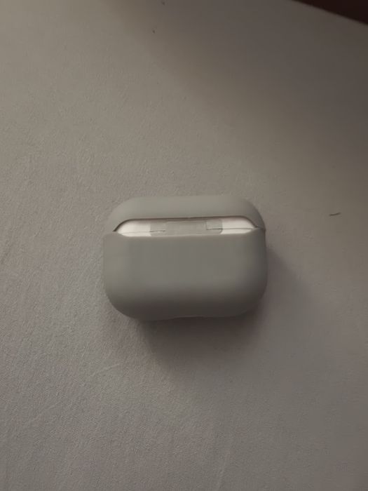 Căști Bluetooth albe