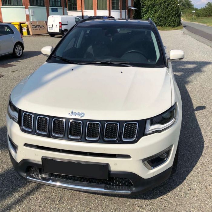 На части! Jeep Compass 4x4 2.0d