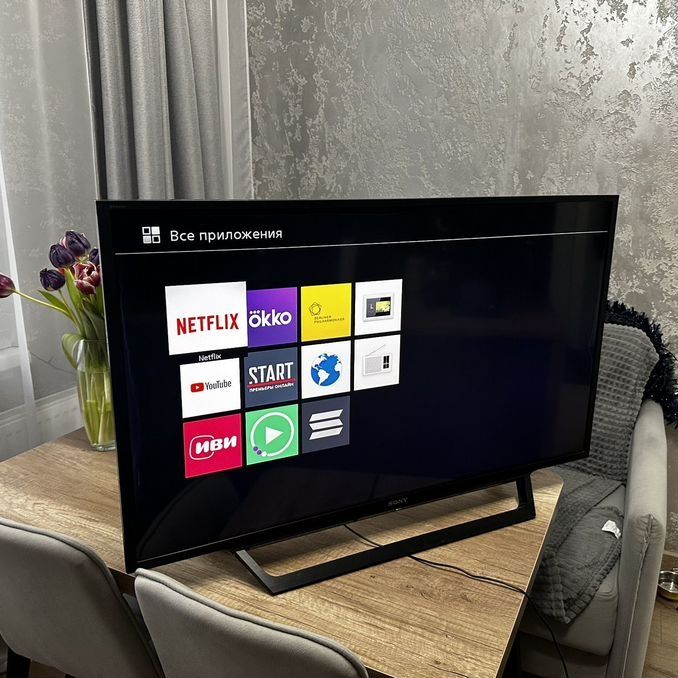 Sony Smart TV 81см.