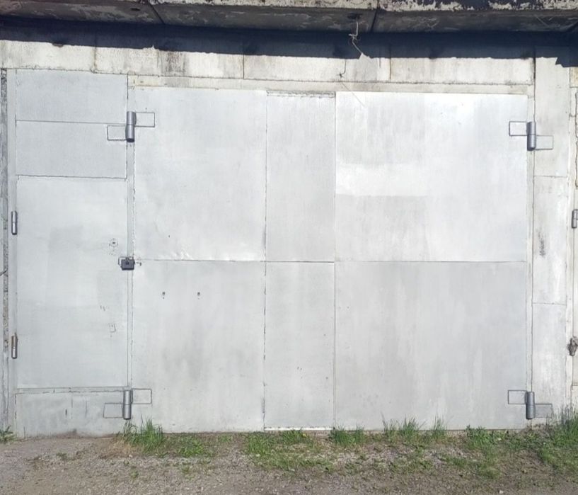 Продам гараж  в 7 обществе. Большой под газель.