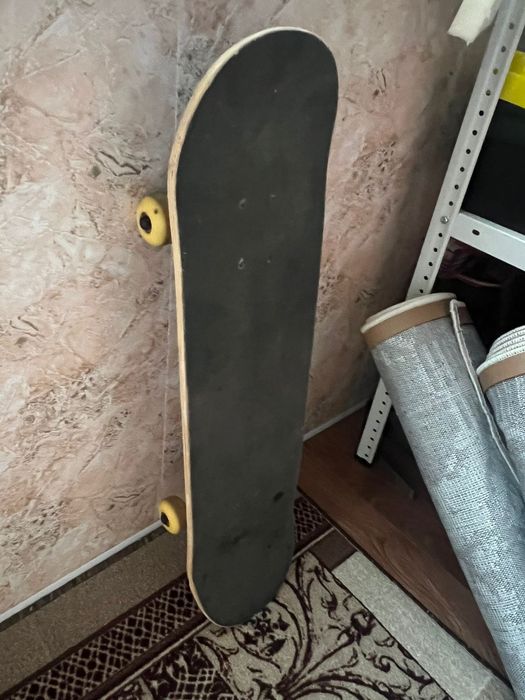 Продаю скейтборд