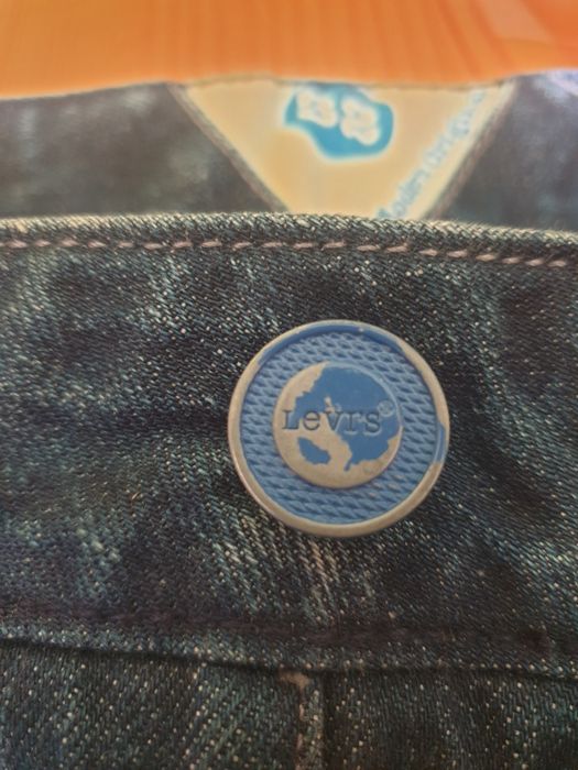 Мъжки дънки на Levis