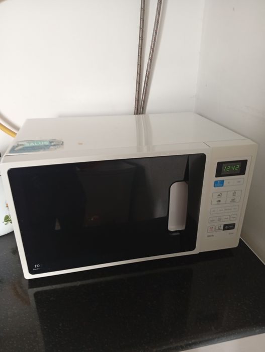 Микроволновая печь