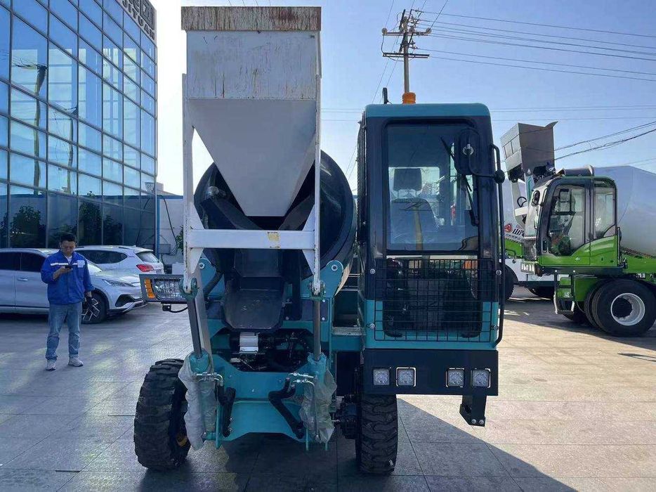 Кармикс, Karmiks ,Carmix JBC beton meshalka бетонмешалка сотувда тайёр