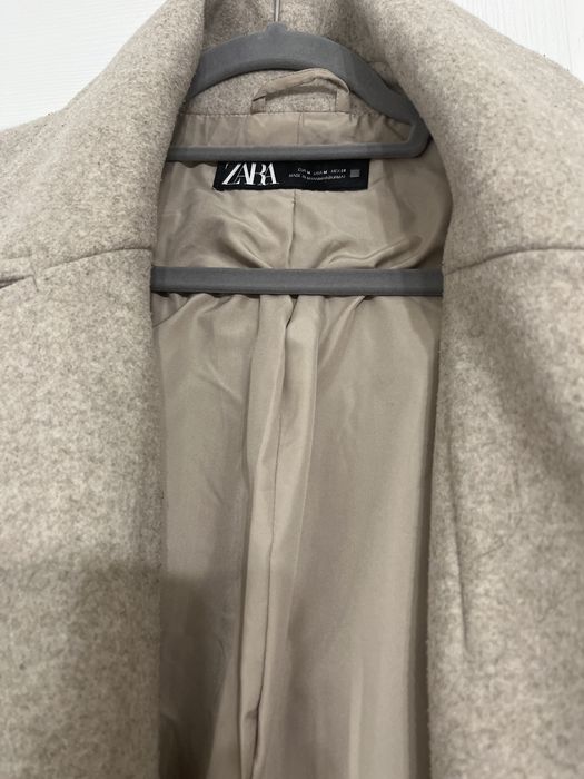 Дамско палта на ЗАРА
