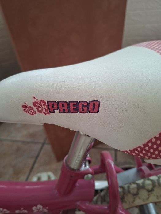 Продам велосипед для девочки и электромобиль