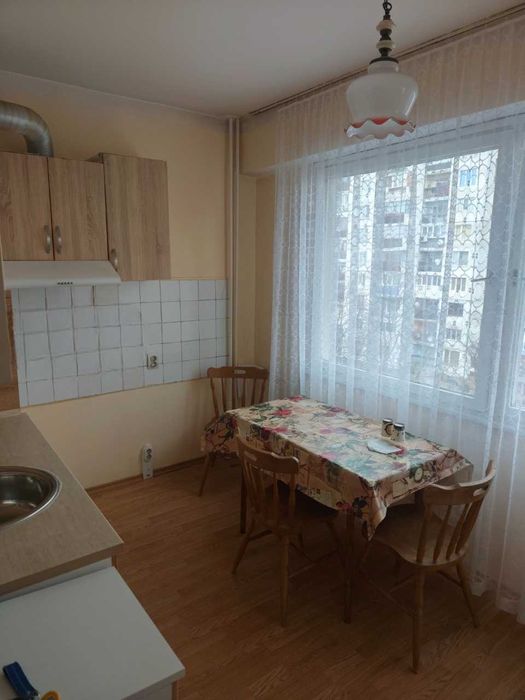 Дава се под наем Двустаен апартамент в София, Център - 65 кв.м за 398.82 € - Снимка #1
