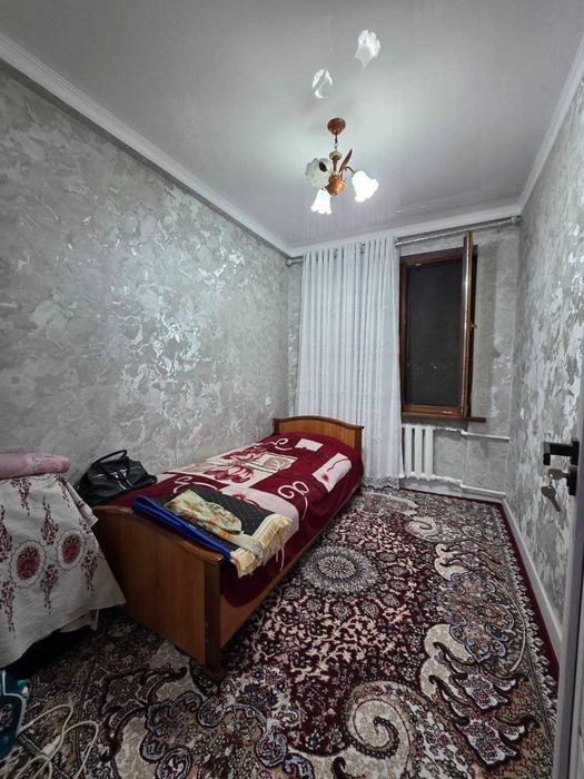 Продаётся 3х комн квартира на 2 этаже Ор-р Голубой экран