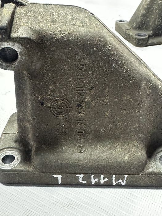 Кронштейн двигателя m112 w202 w210 Mercedes
