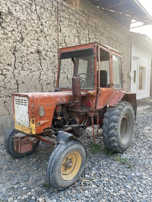 Traktor T25 sotiladi