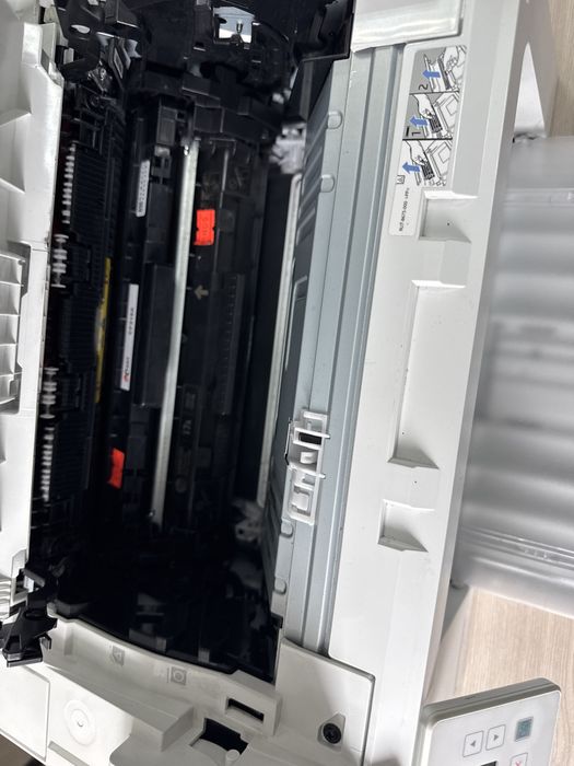 Принтер HP в хорошем состояние