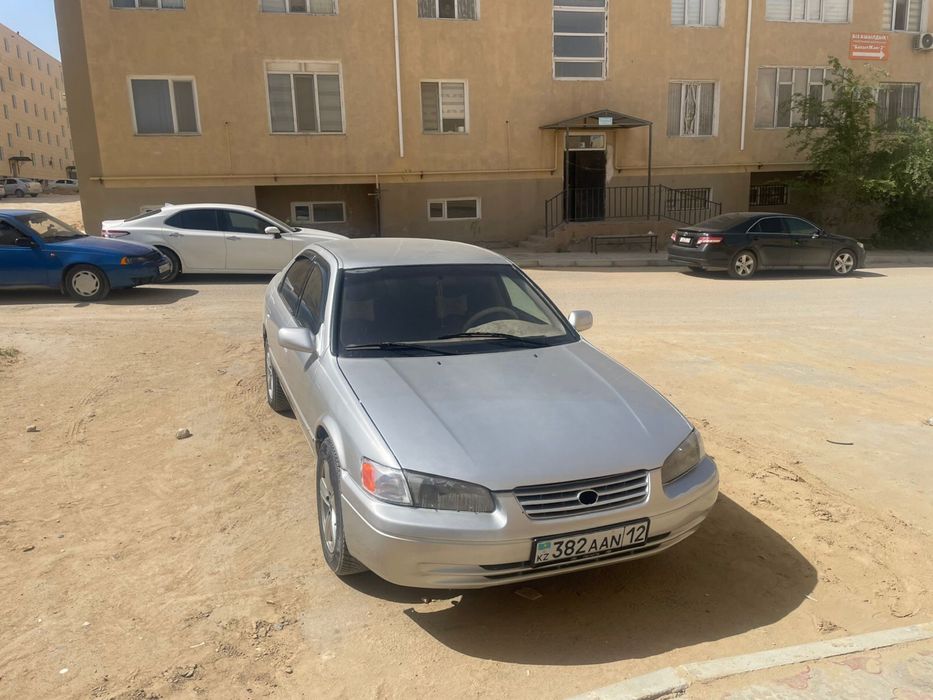 Продаю Toyota Camry 20