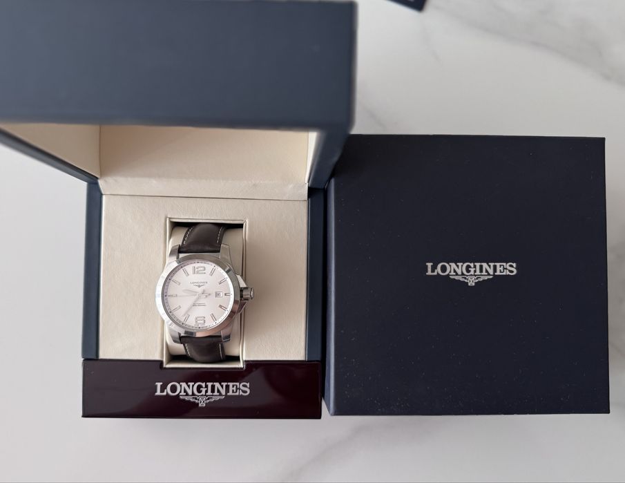 Часы Longines Conquest