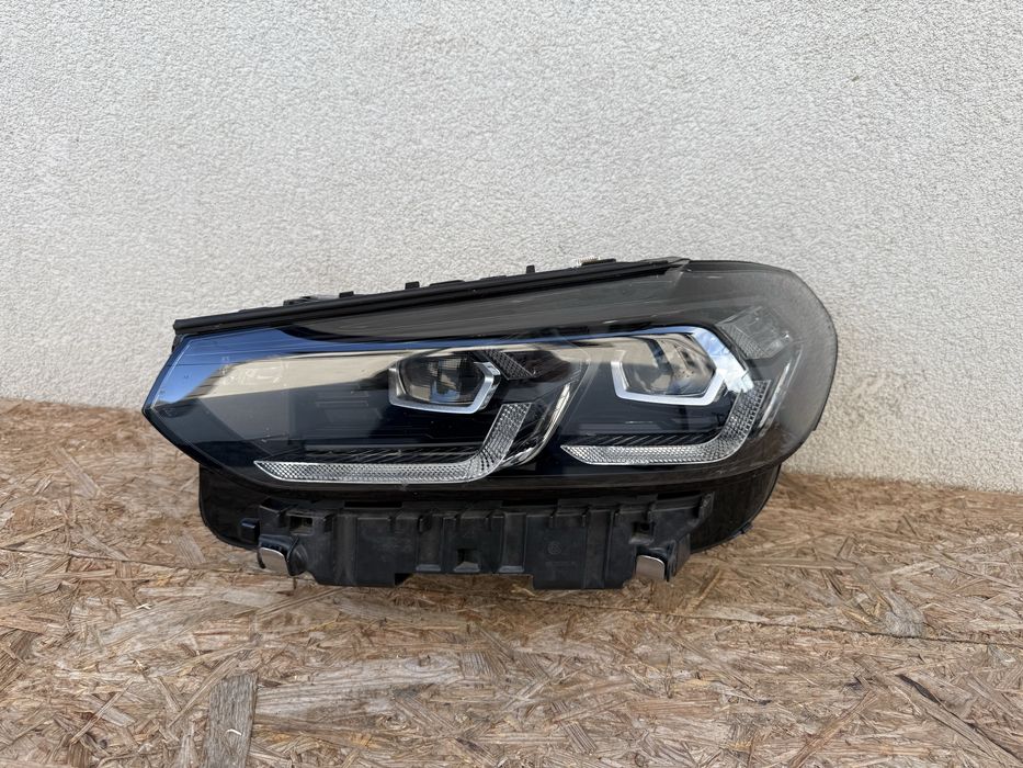 Far stanga BMW X3 X4 G01 G02 LCi Facelift Full LED Original Europa