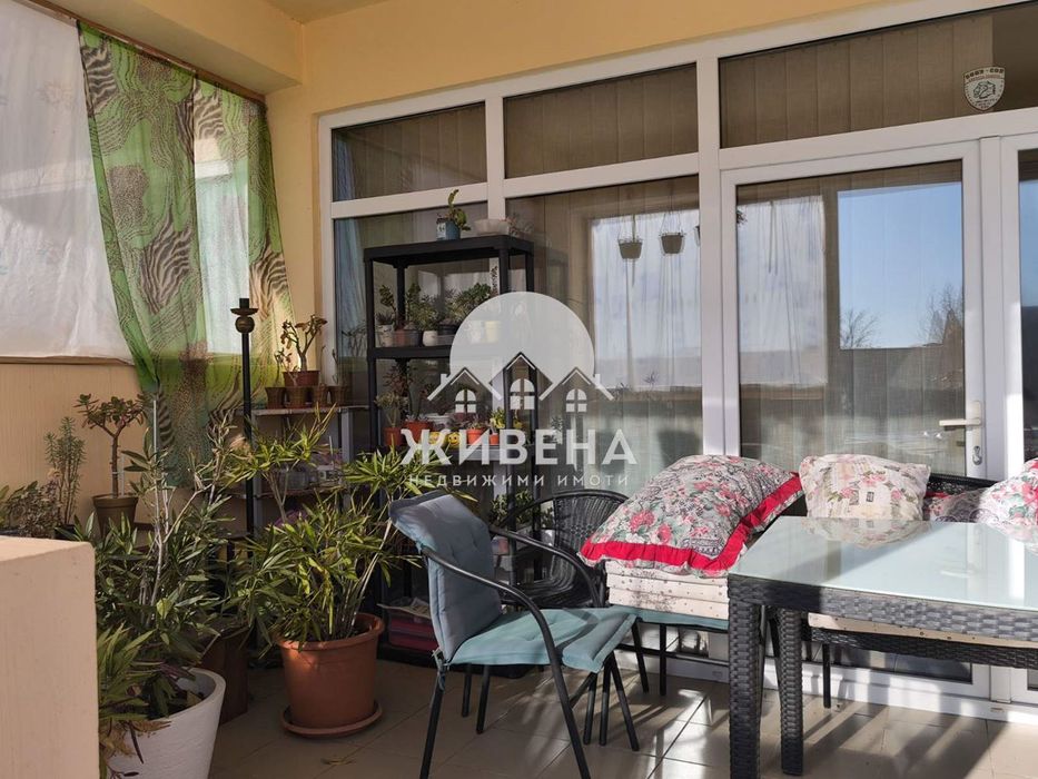 Продавам къща с басейн в с.Соколово, обл. Добрич