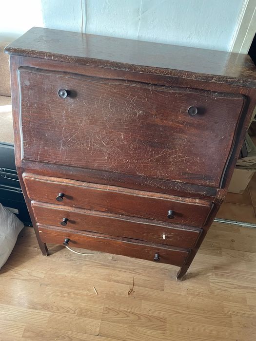 Donez mobila apartament